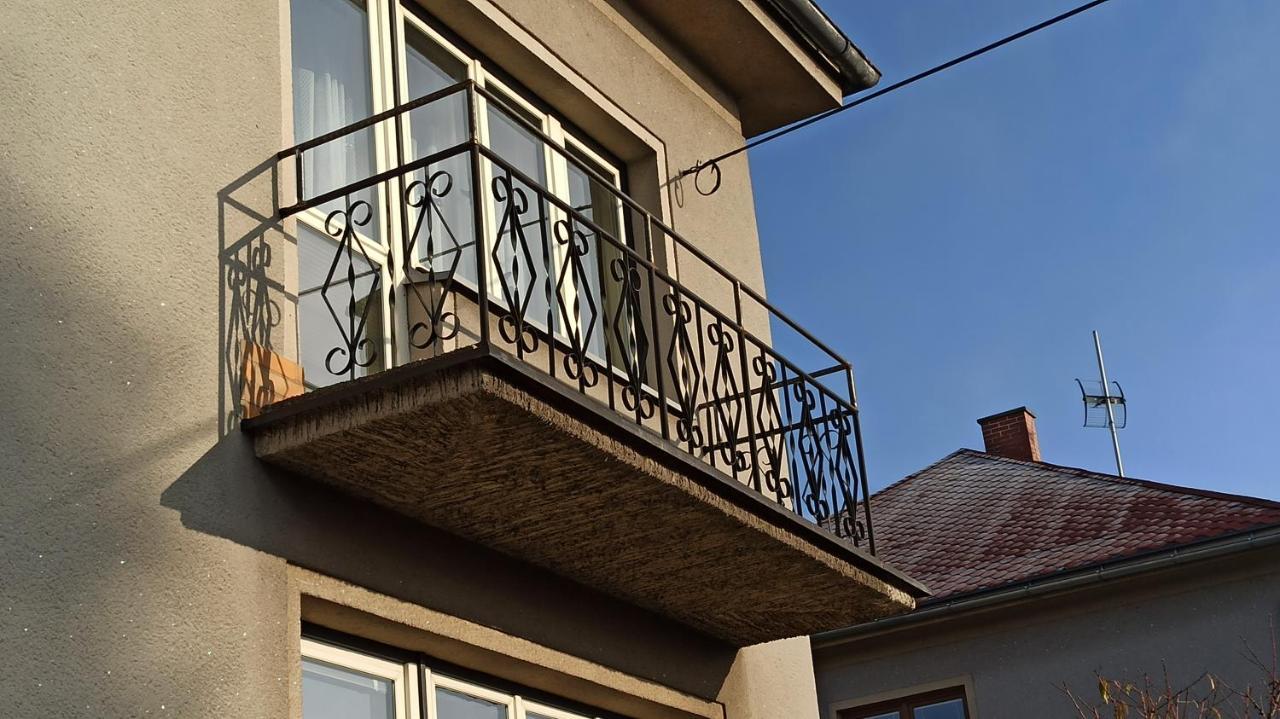 Apartman Milena Jicin Exterior photo